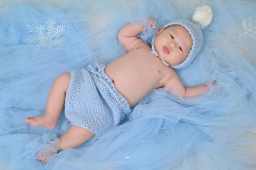 冠县宝宝几个月可以吃饭 冠县宝宝几个月可以吃饭